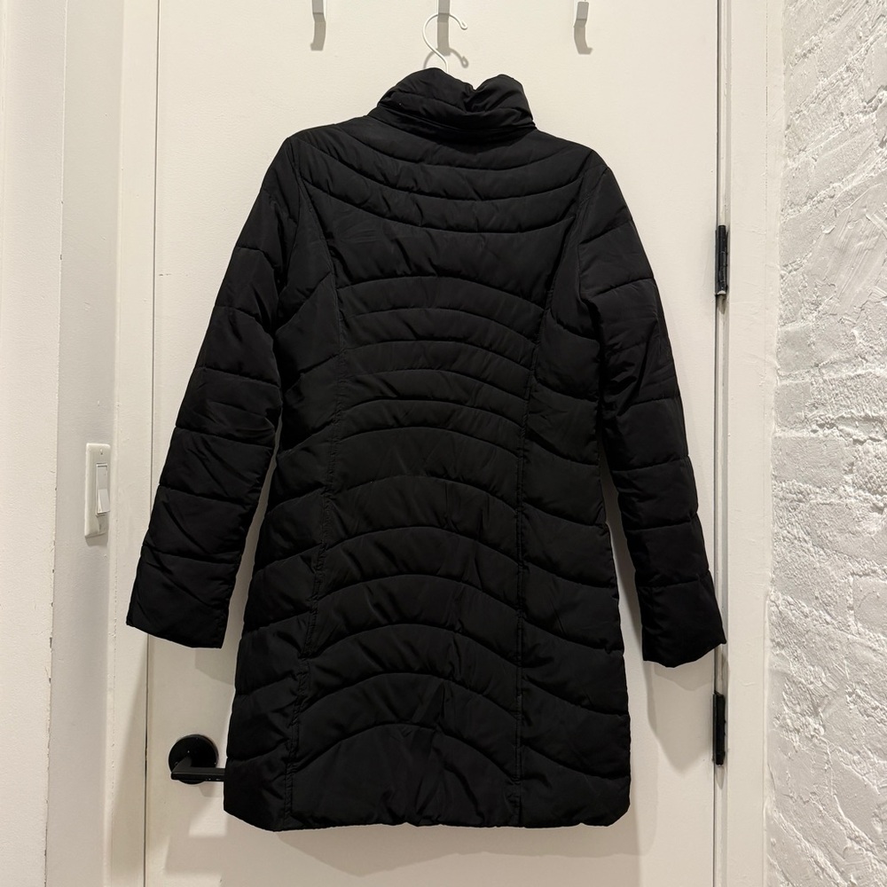 Calvin Klein Puffer - image 7